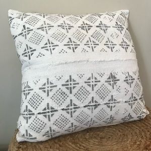 Mudcloth pillow cover - 18x18 inch